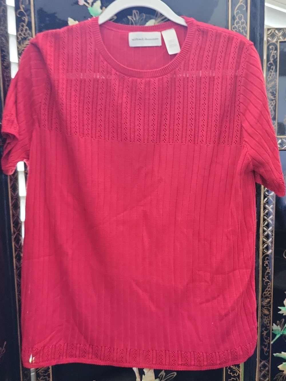 Alfred Dunner Red Short Sleeve Eyelet Knit Top